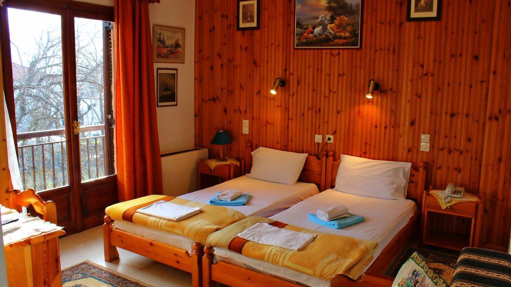 Zozas Rooms Калампака Экстерьер фото