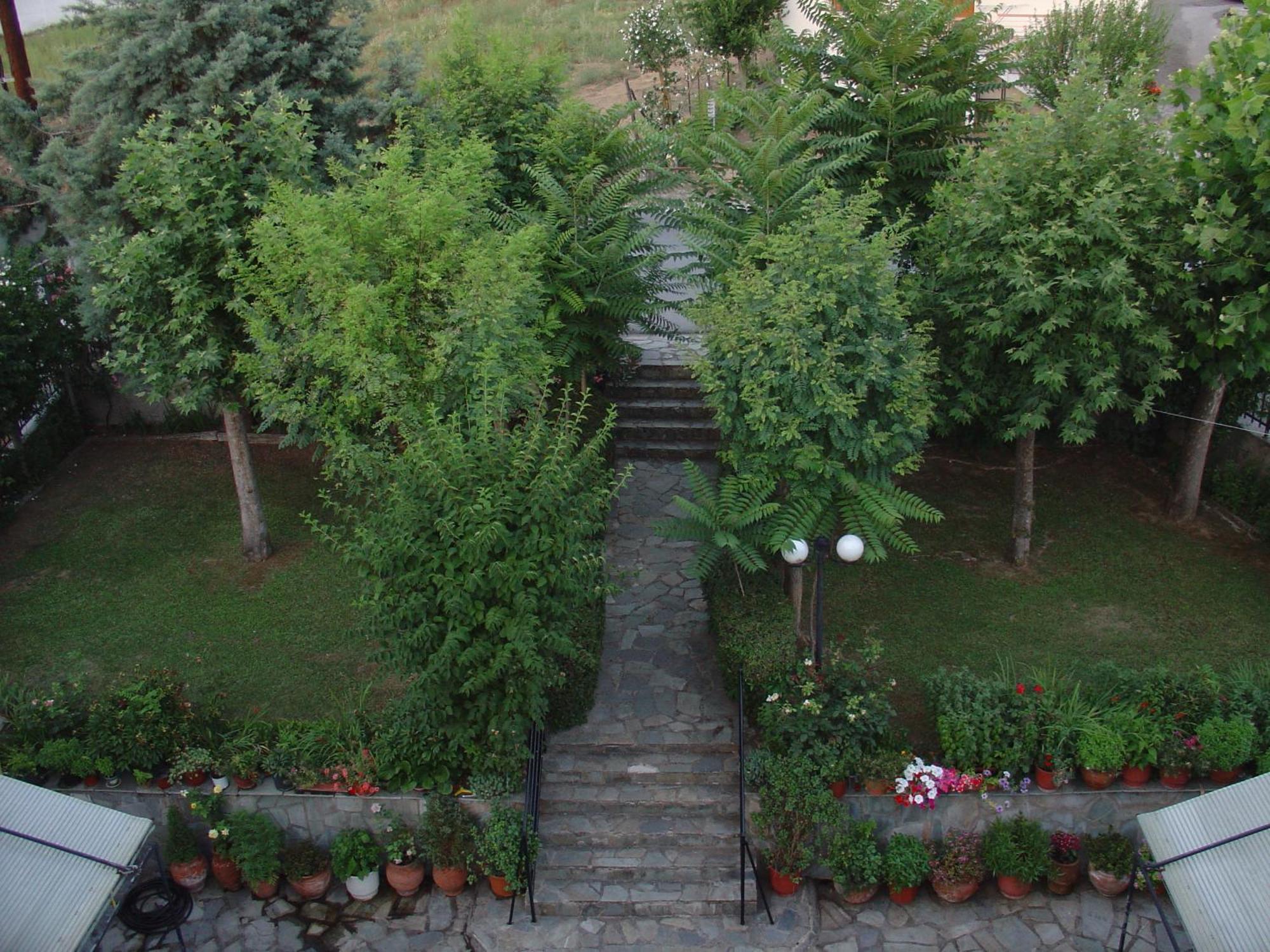 Zozas Rooms Калампака Экстерьер фото